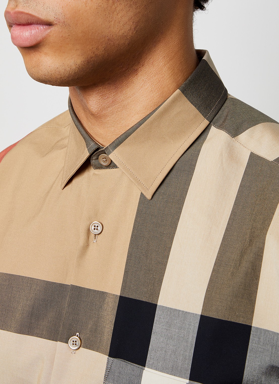 Burberry Summerton slim fit overhemd met ruitdessin  - detail 3 beige
