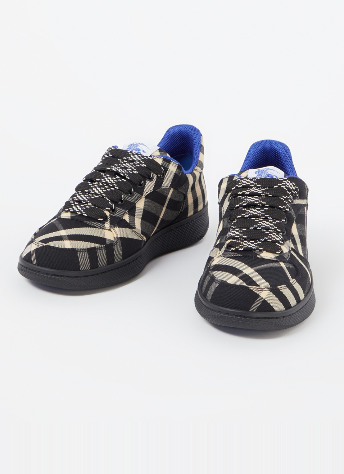Burberry Terrace sneaker met ruitdessin - detail zwart