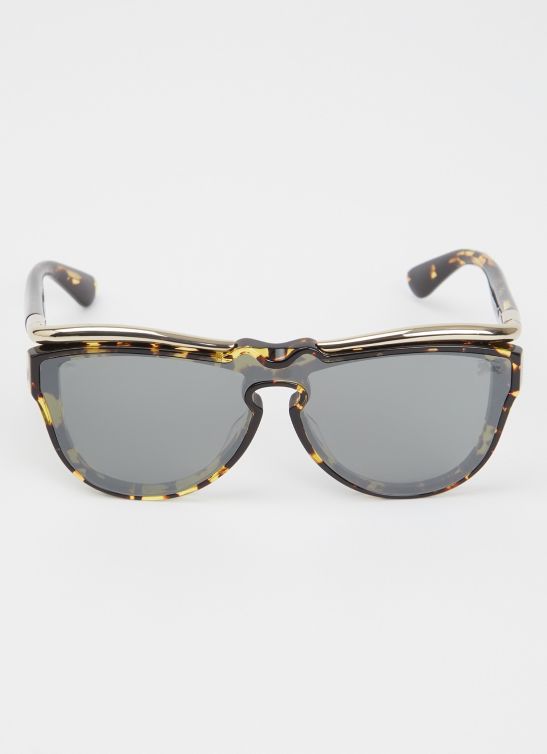 Burberry Wayfarer zonnebril BE3162U - detail 2 donkerbruin