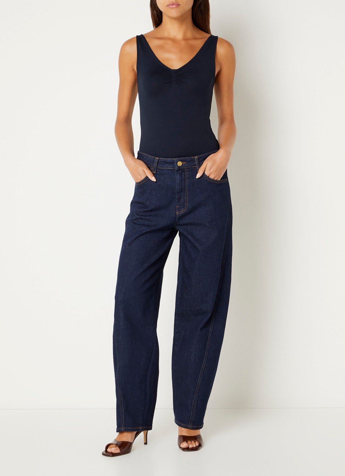 by-bar Begum high waist balloon fit jeans met donkere wassing - voorkant 5 jeans
