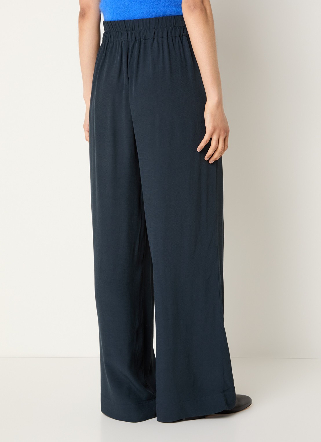 by-bar Benji high waist wide fit broek met steekzakken  - achterkant donkergrijs