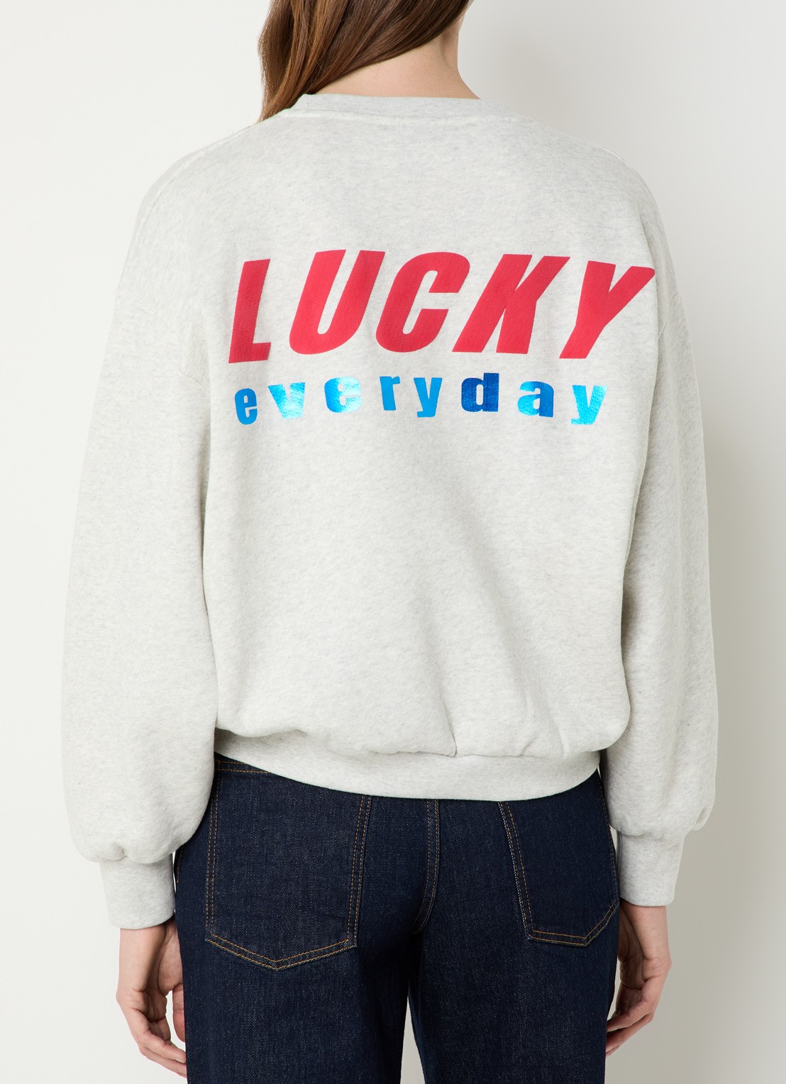 by-bar Bibi sweater met front- en backprint - detail 3 grijsmele