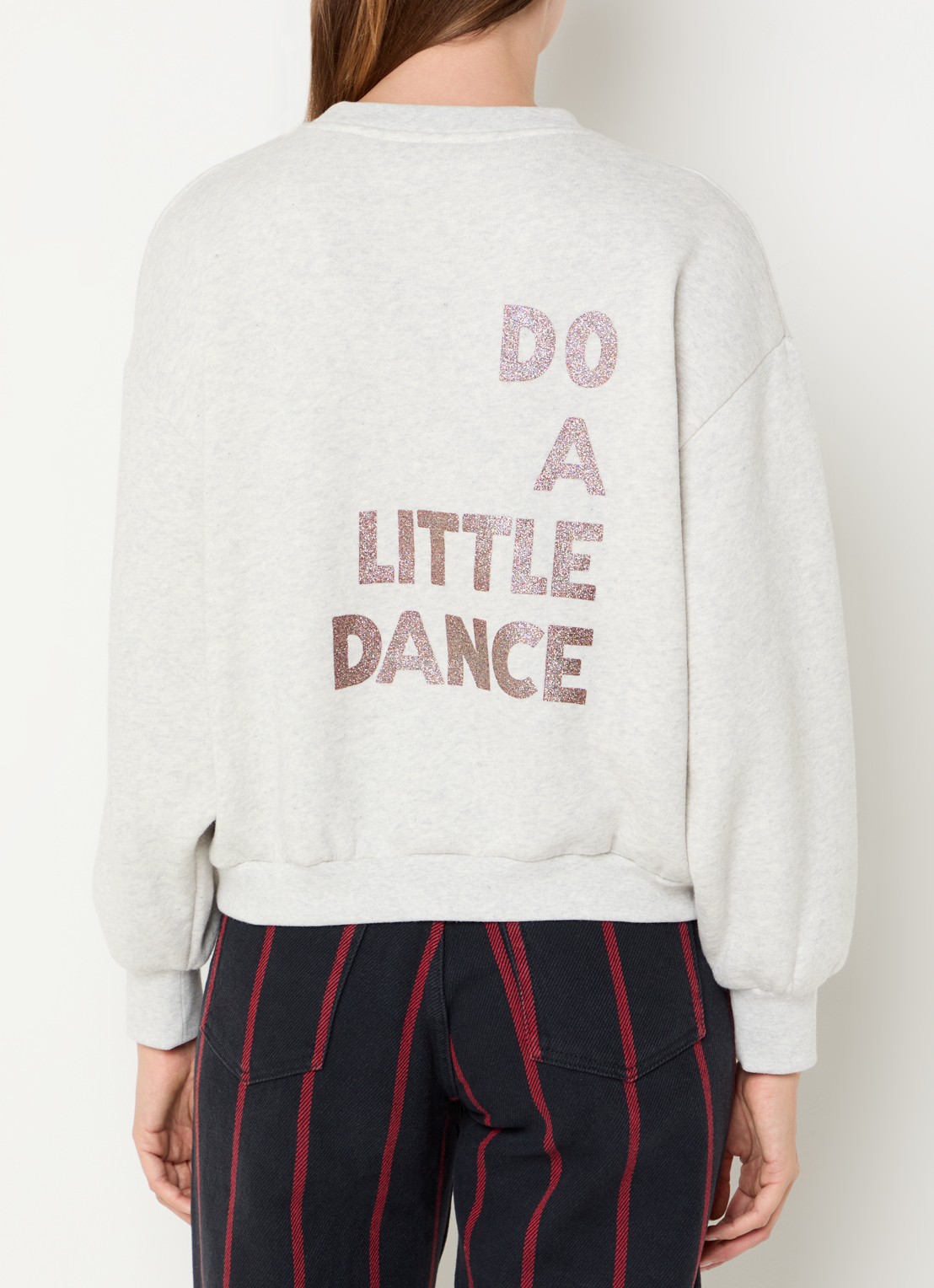 by-bar Bibi sweater met logo- en backprint - detail 4 grijsmele