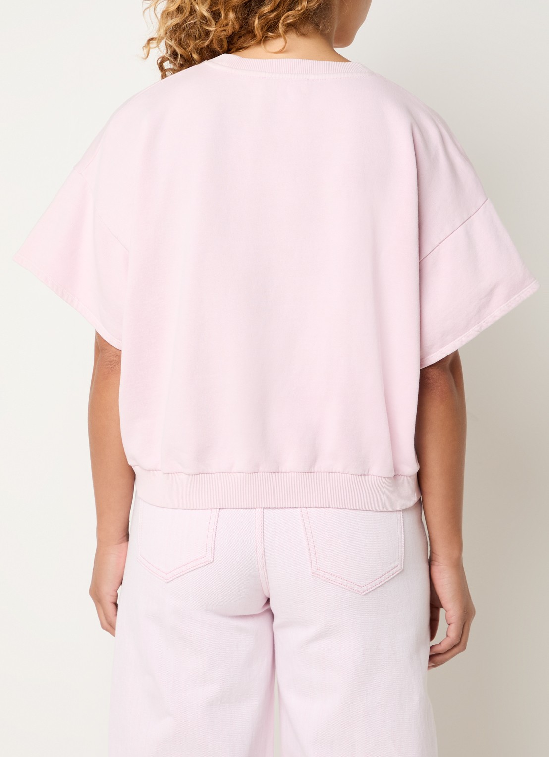 by-bar Bobbi sweater met logoborduring - achterkant roze