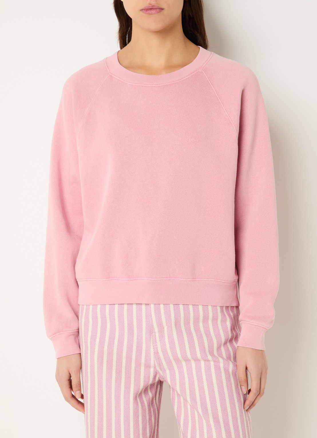by-bar Carrie sweater met borduring - detail 2 roze