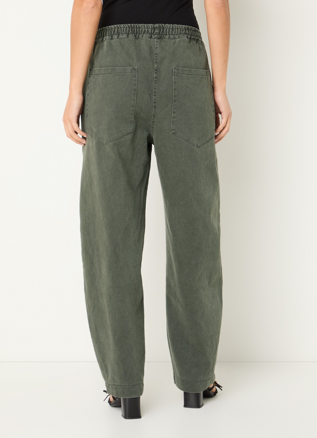 by-bar Davi high waist wide fit broek met steekzakken - achterkant 2 bronsgroen