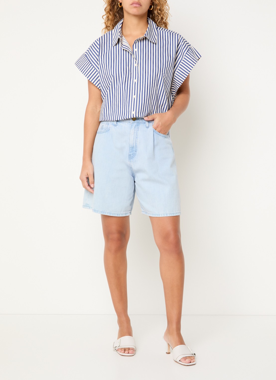 by-bar Elisa high waist wide leg korte broek van denim met lichte wassing - voorkant 4 indigo