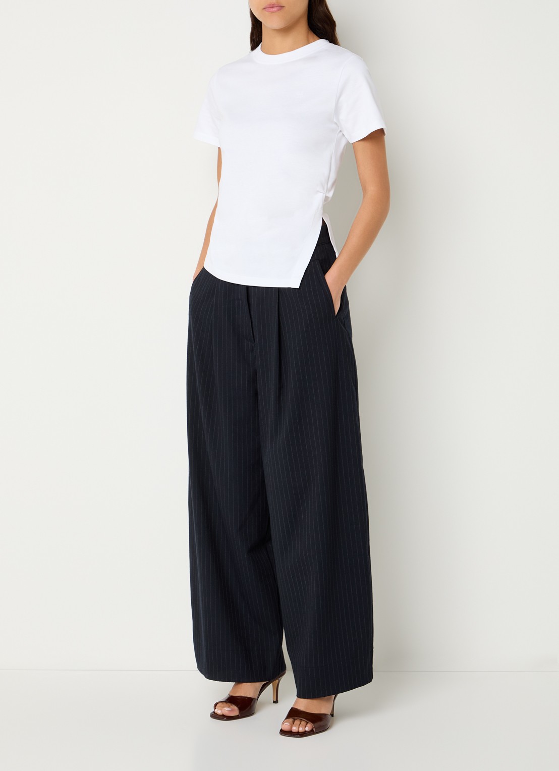 by-bar Freja T-shirt met split - voorkant 3 wit