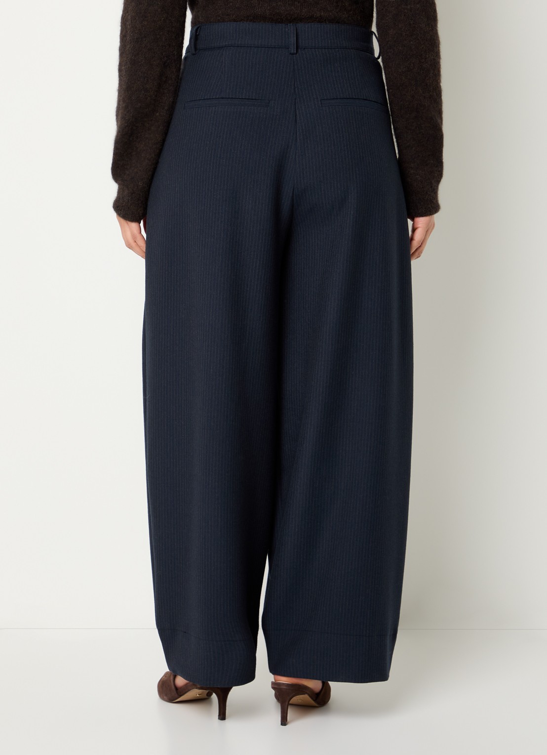 by-bar Frida high waist wide fit pantalon met steekzakken - achterkant donkerblauw