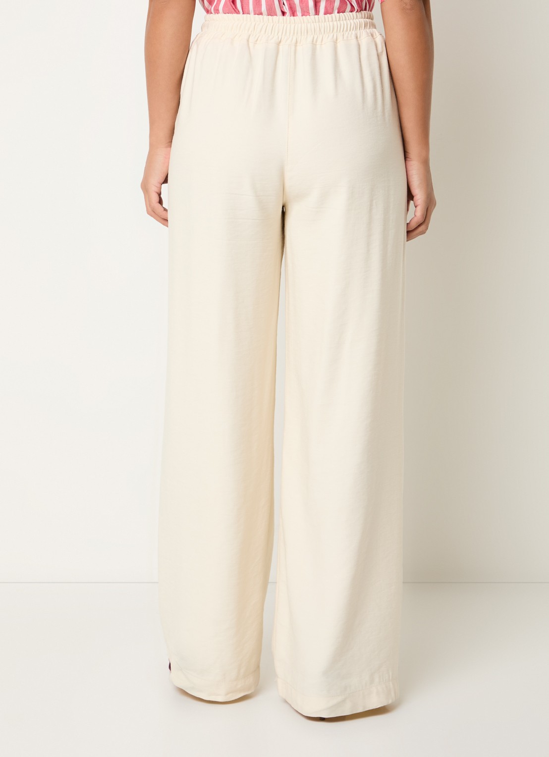 by-bar Jaxx high waist loose fit broek met steekzakken - achterkant 2 ivoor