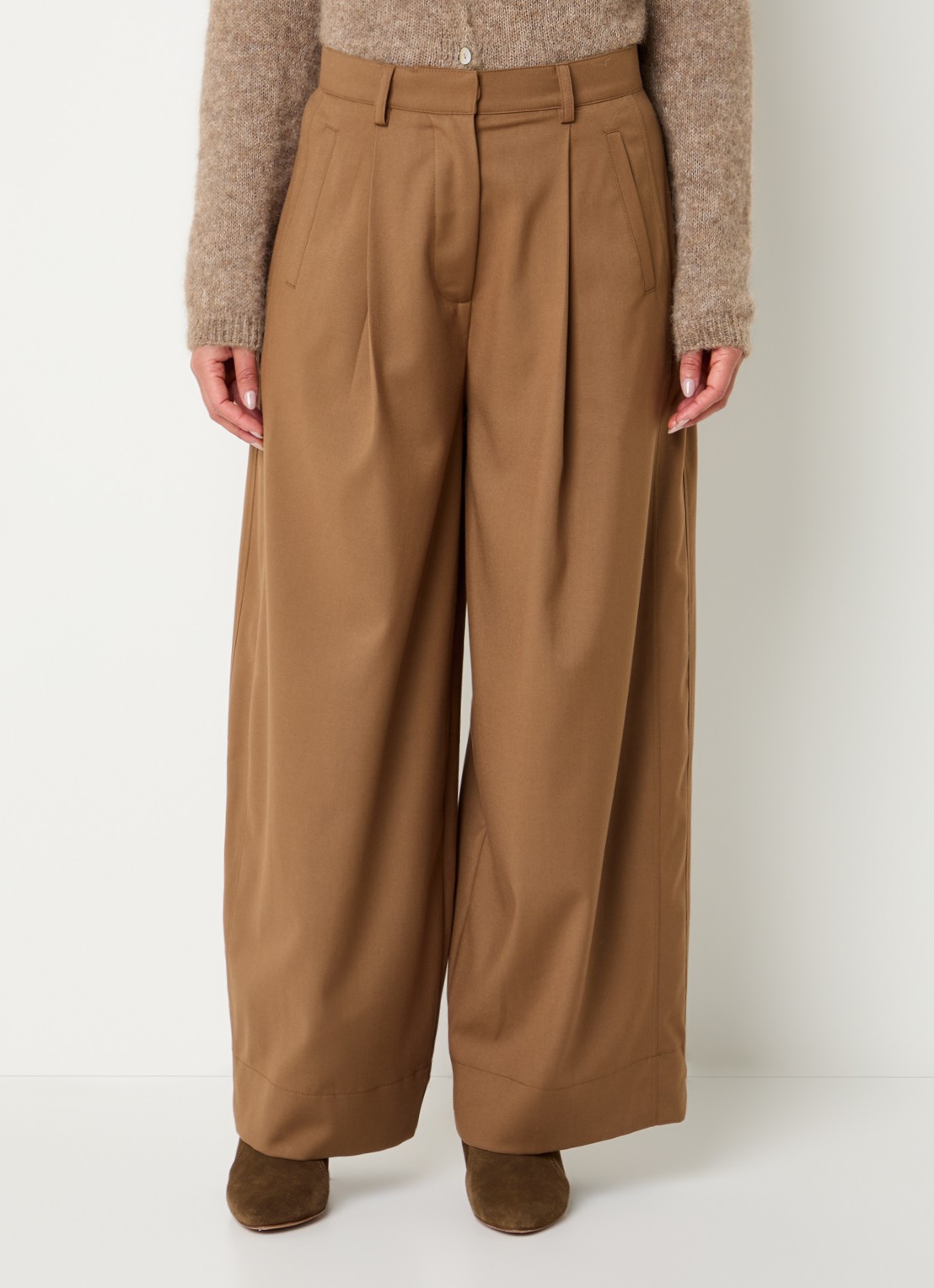 by-bar Jule mid waist wide fit pantalon met steekzakken - detail camel