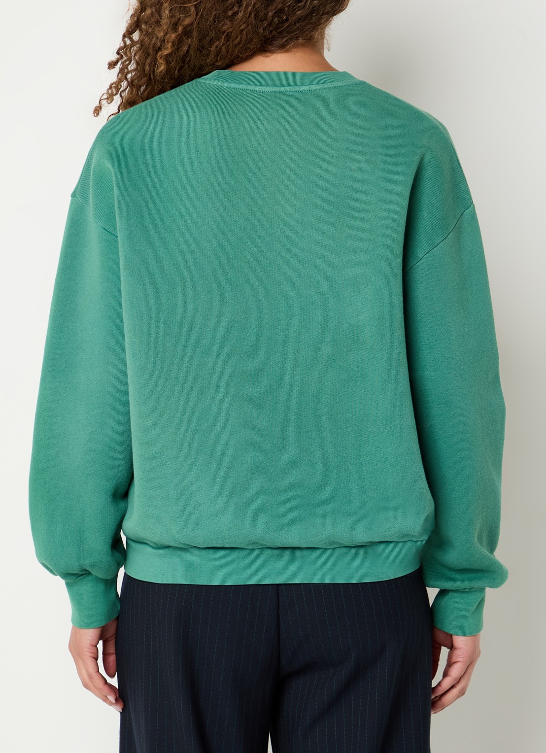 by-bar Lill sweater met logo en ronde hals - achterkant turquoise
