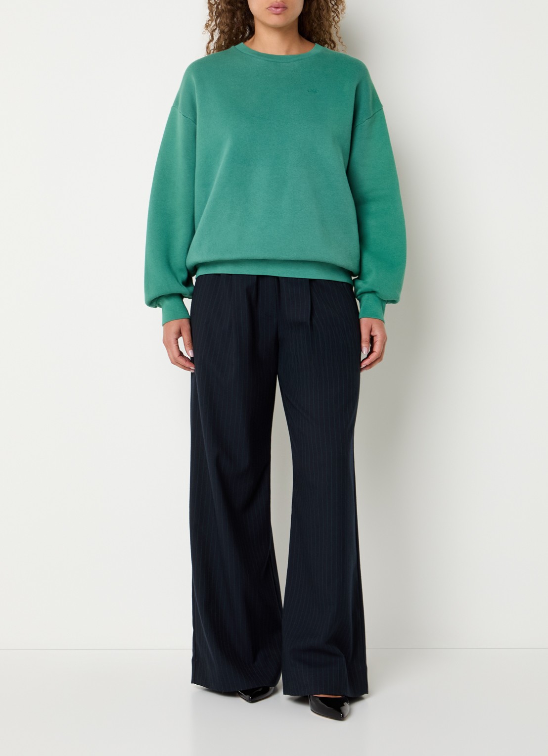 by-bar Lill sweater met logo en ronde hals - voorkant 4 turquoise