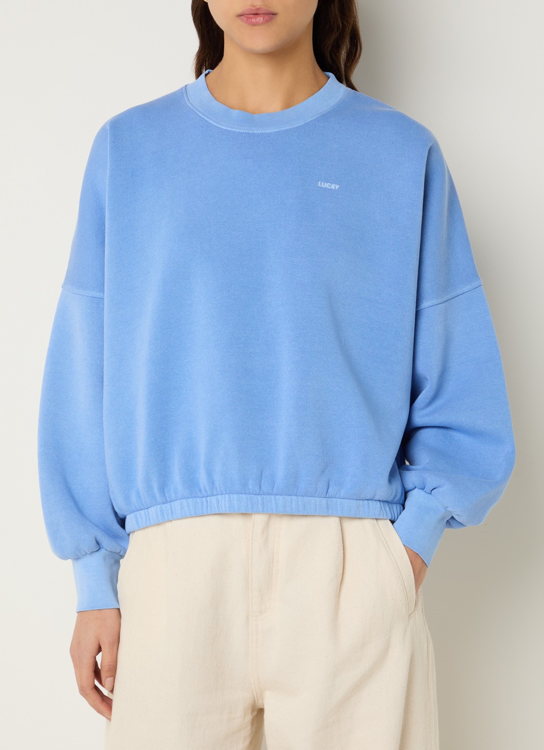by-bar Marlyn sweater met borduring - detail 4 donkerblauw