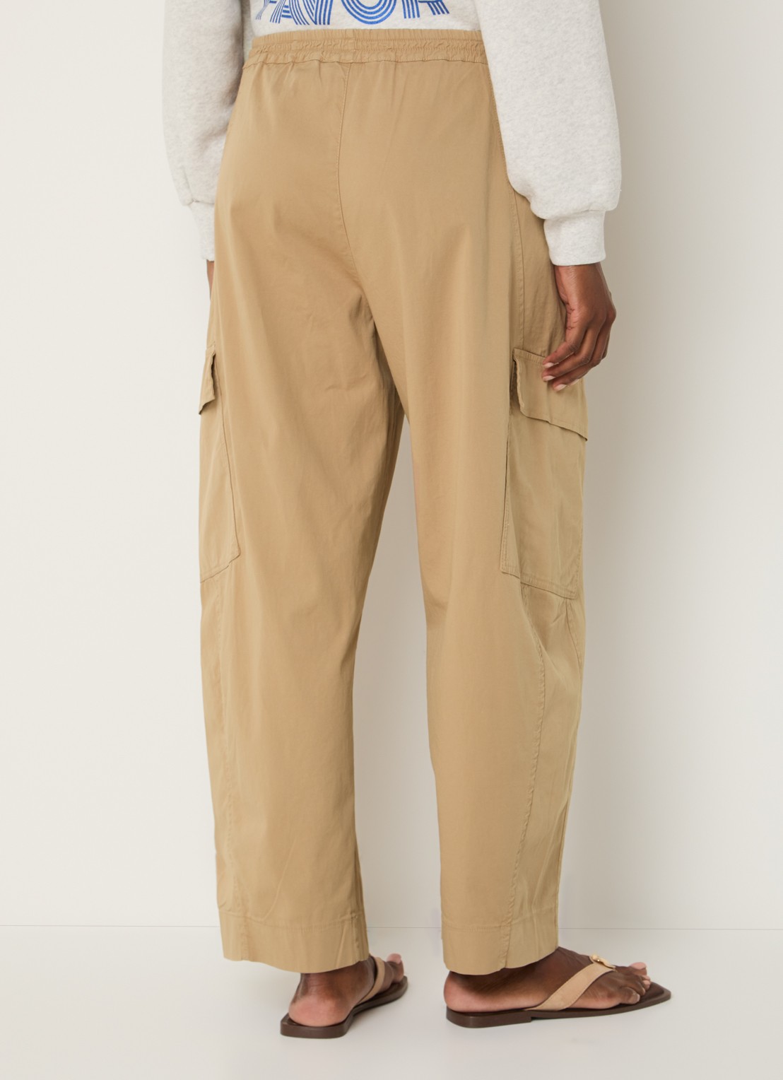 by-bar Matcha high waist tapered fit cargobroek met klepzakken - achterkant 4 camel