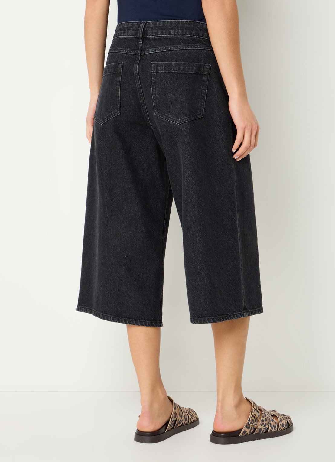 by-bar Noho mid waist wide fit culotte van denim - achterkant 4 zwart