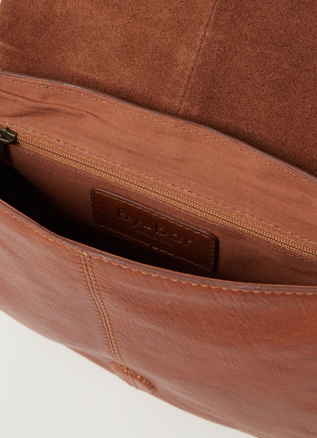 by-bar Paris crossbodytas van leer - detail 2 roestbruin
