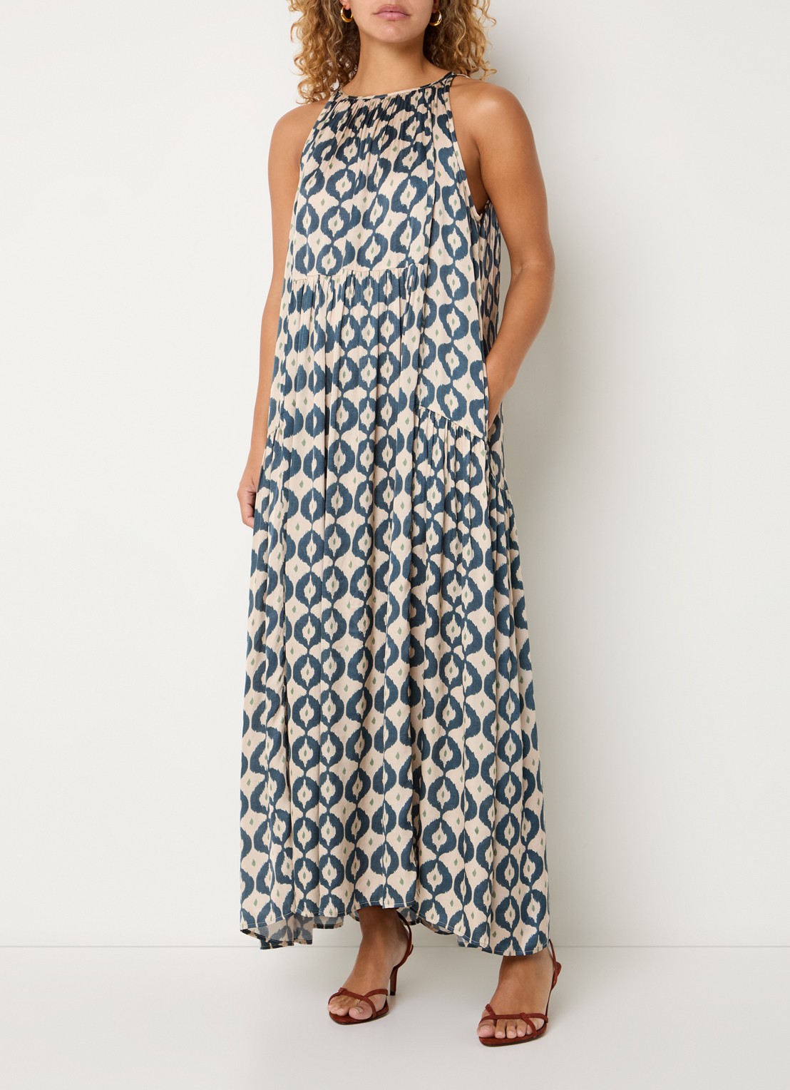 by-bar Peggy maxi jurk met print en steekzakken - detail 4 creme