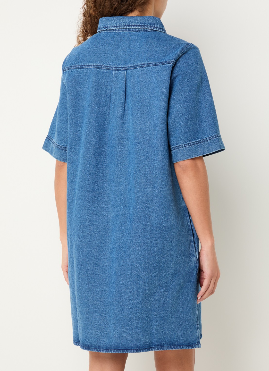 by-bar Philipe denim jurk paspelzakken - achterkant indigo