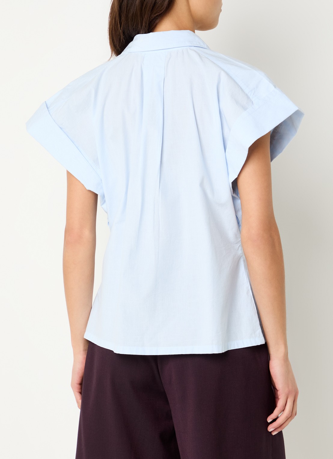 by-bar Pixie blouse met vlindermouw - achterkant 3 lichtblauw