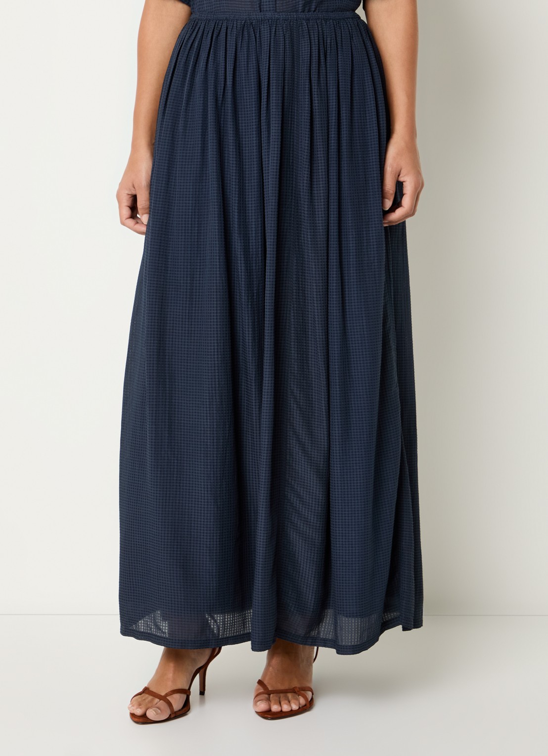 by-bar Reva maxi rok met structuur - detail 2 donkerblauw
