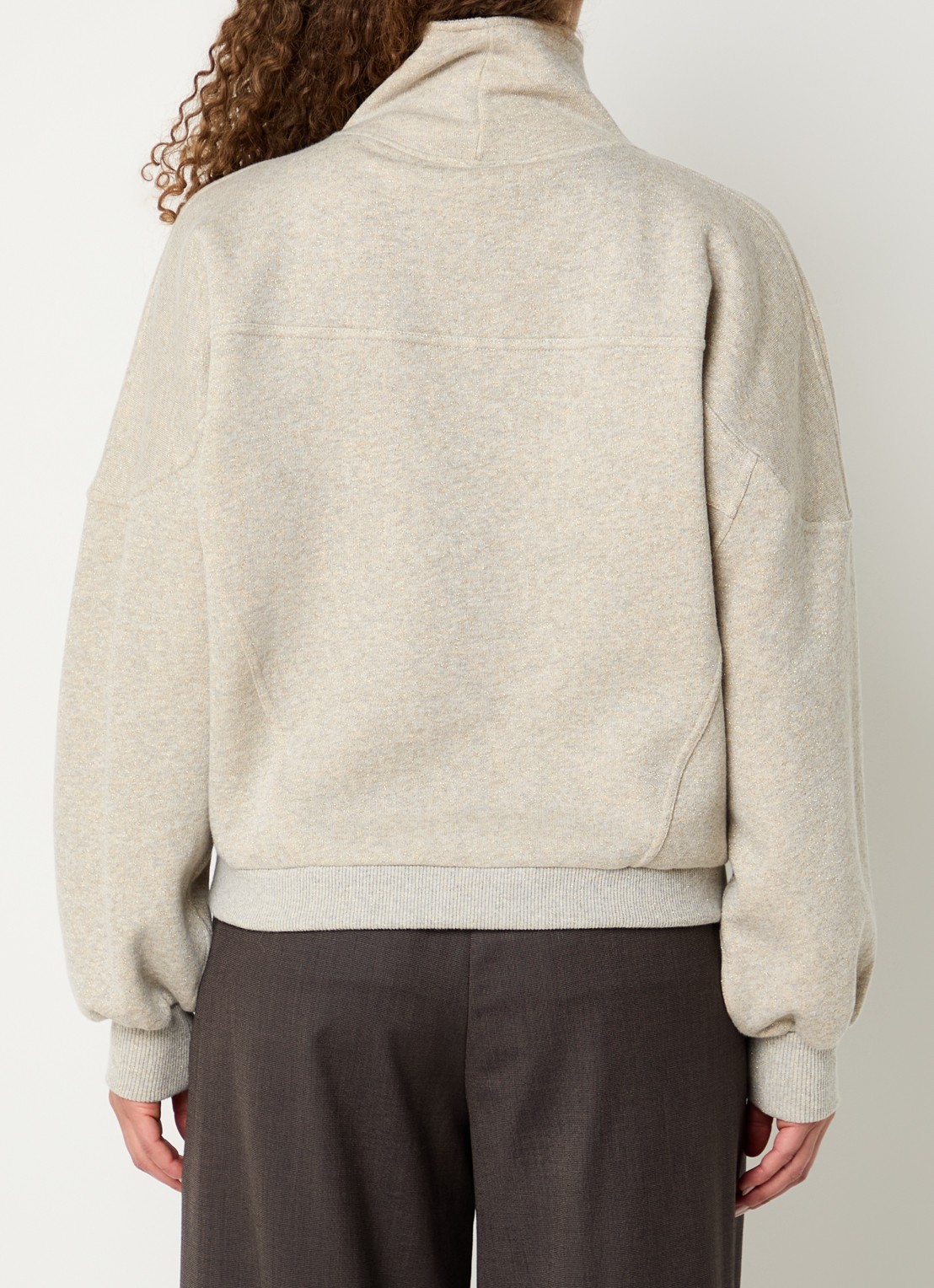 by-bar Roos sweater met opstaande kraag en halve rits - achterkant 2 beige