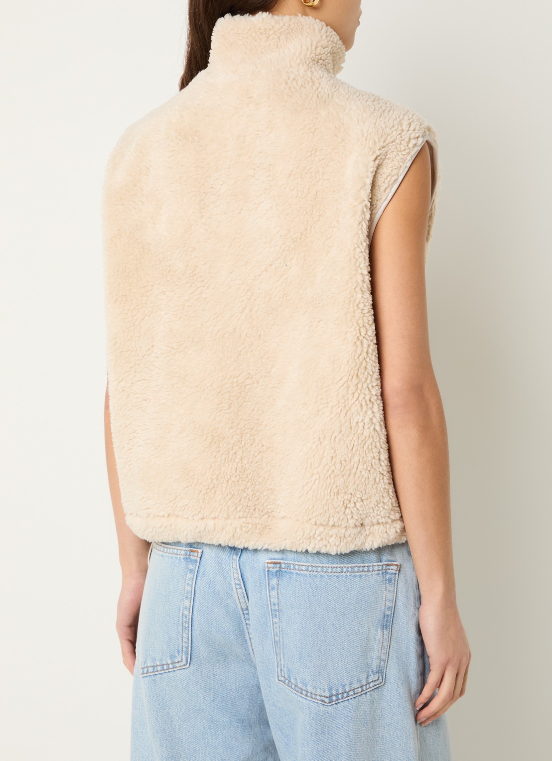 by-bar Steve bodywarmer van teddy met steekzakken - achterkant creme