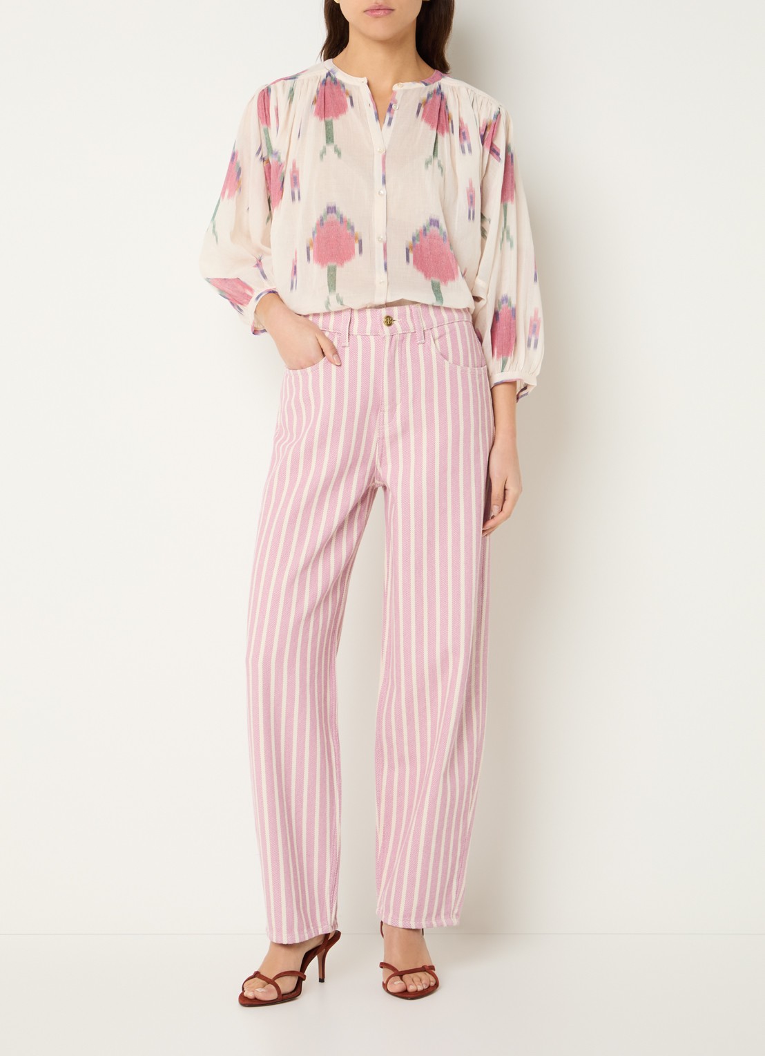 by-bar Tara semi-transparante blouse met print - voorkant 3 gebroken wit