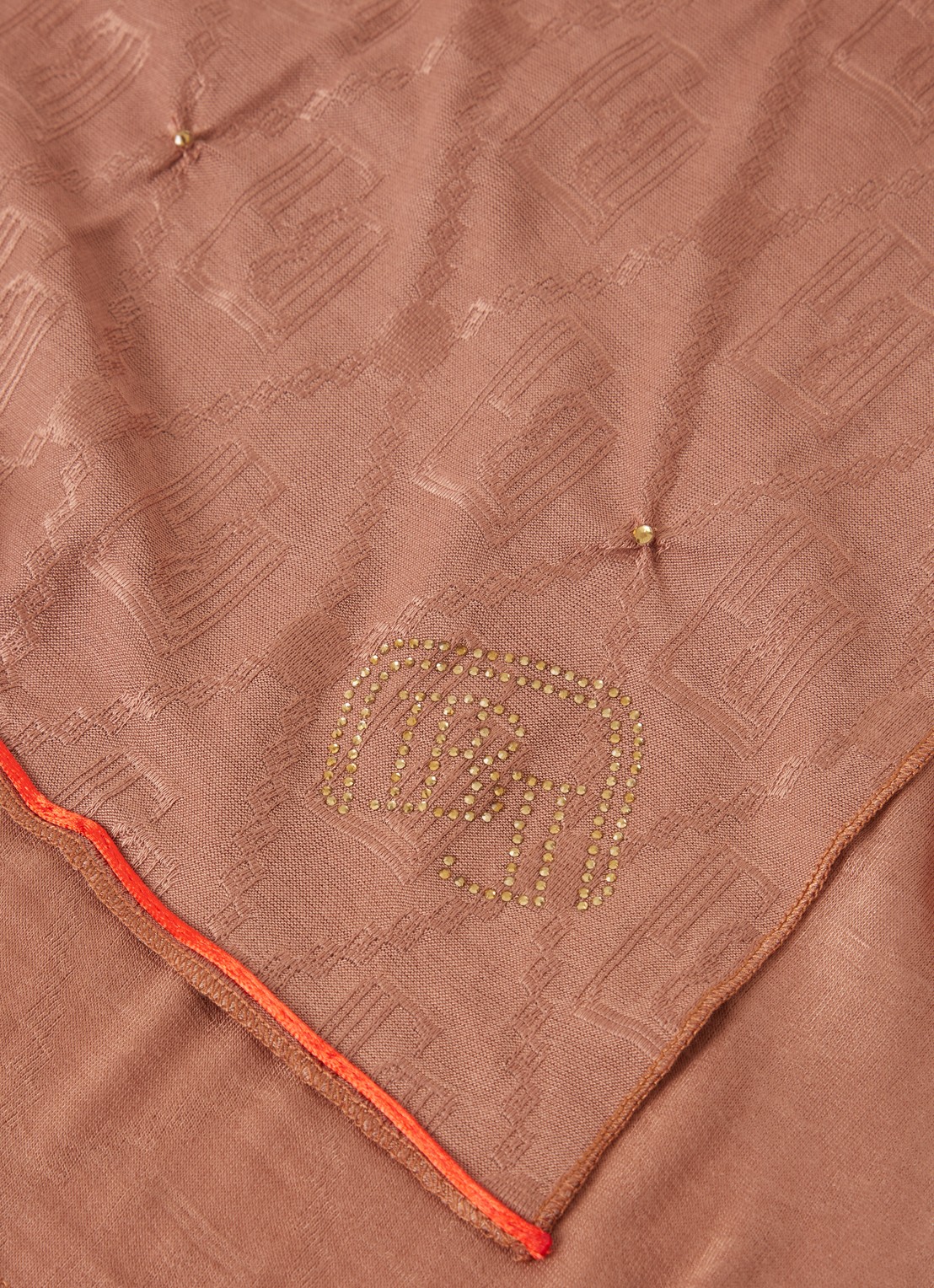 BYLIMA Enchante sjaal met logoprint en strass 190 x 75 cm - detail 4 zalmroze