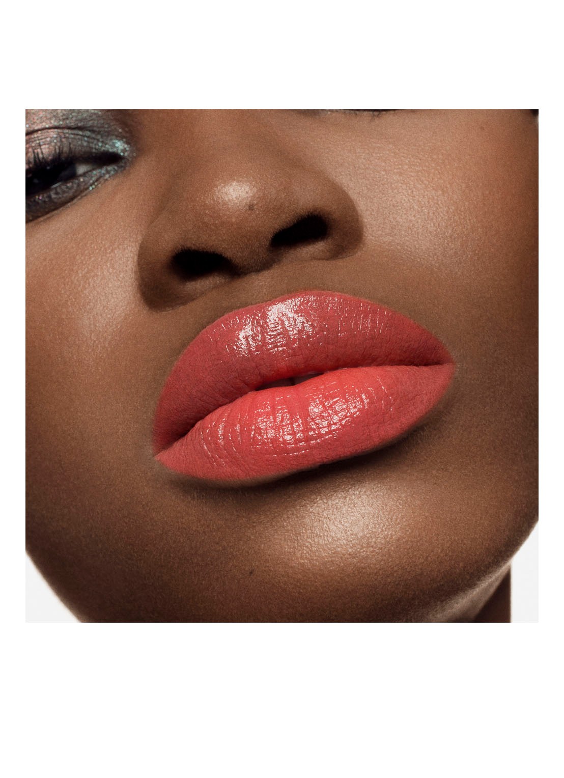 Byredo Liquid Lipstick Vinyl - vloeibare lipstick - detail 7 flushed 375