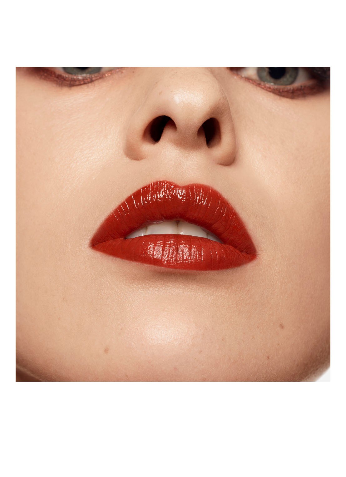 Byredo Liquid Lipstick Vinyl - vloeibare lipstick - detail 5 auburn 222