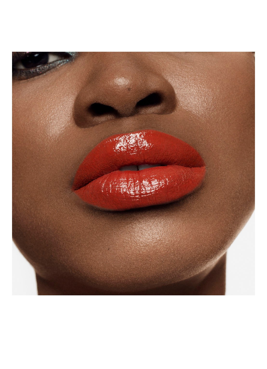 Byredo Liquid Lipstick Vinyl - vloeibare lipstick - detail 7 auburn 222