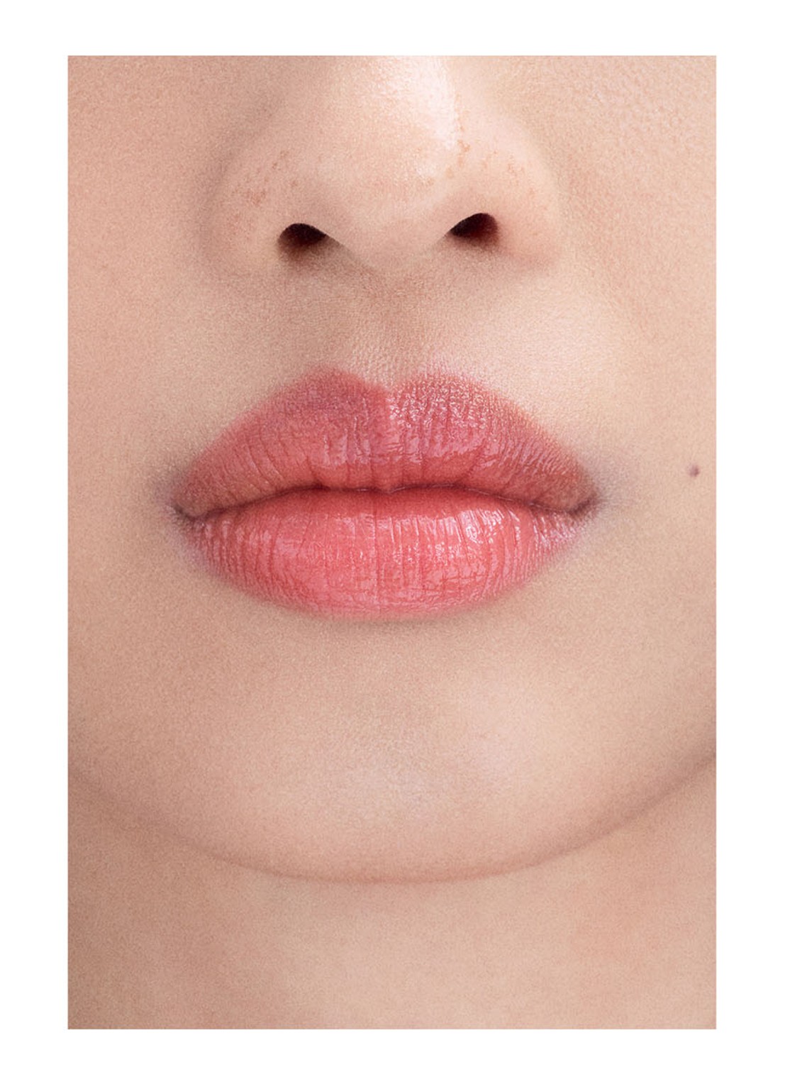 Byredo Tinted Lip Care - lipbalsem - detail 4 fantôme rapture