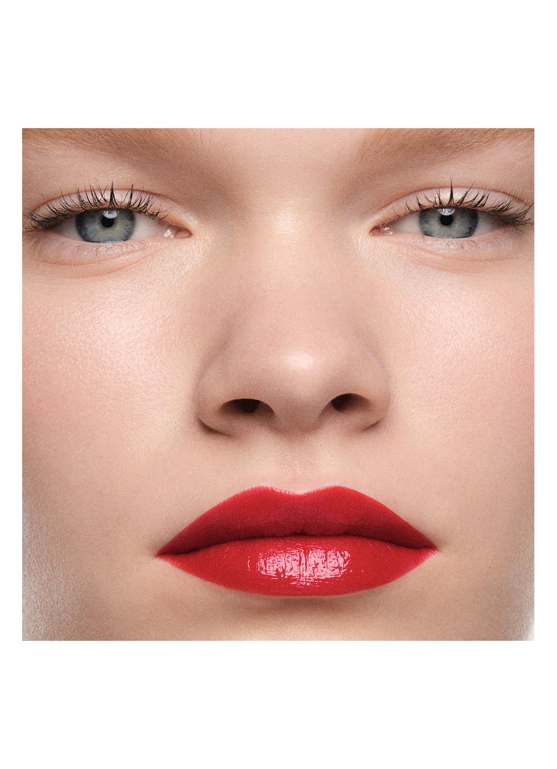 Byredo Vinyl Red Light 299 - Liquid Lipstick - detail 4 299 vinyl red light