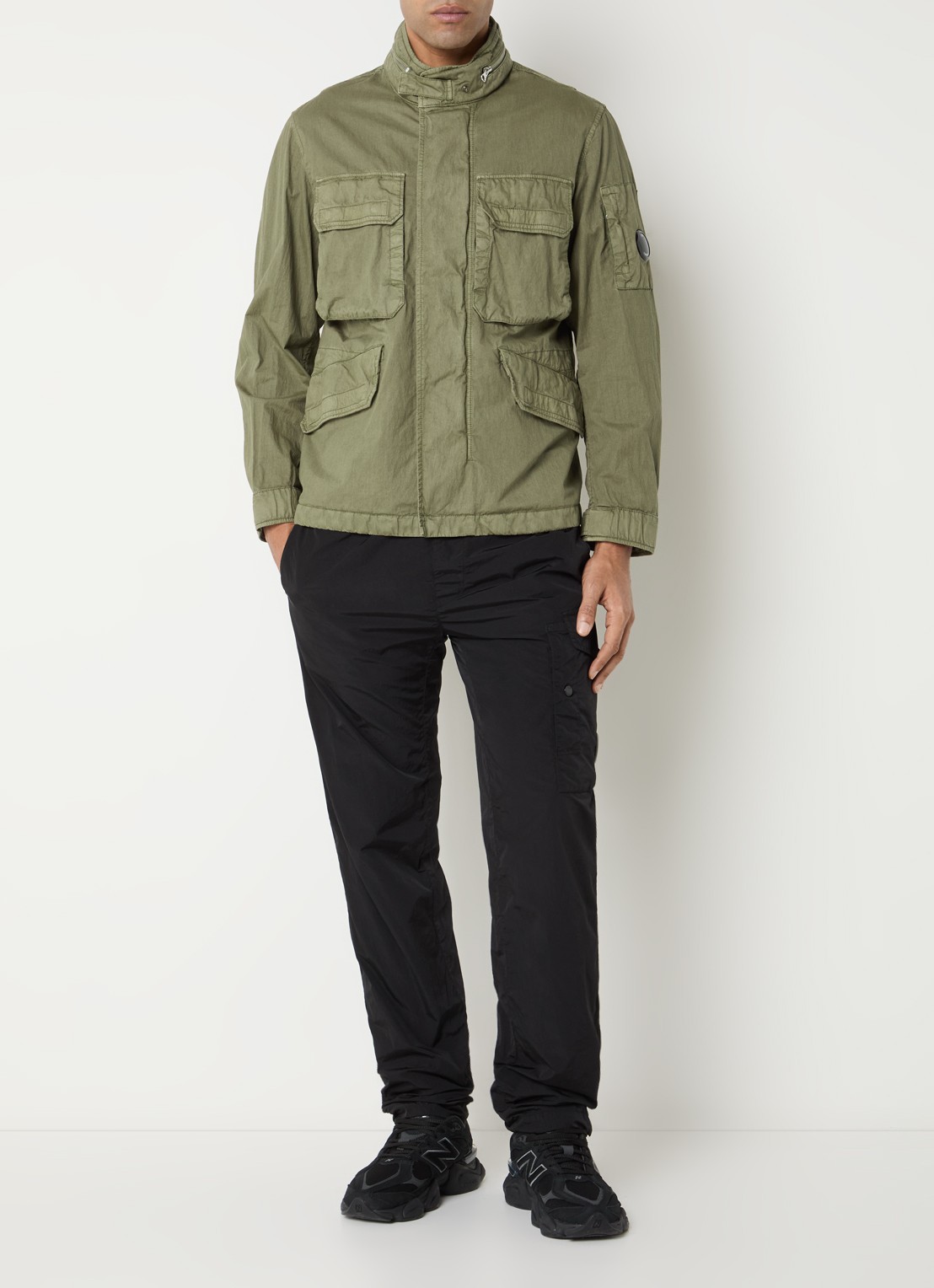 C.P. Company Jack met opgestikte zakken en logo - voorkant 4 khaki
