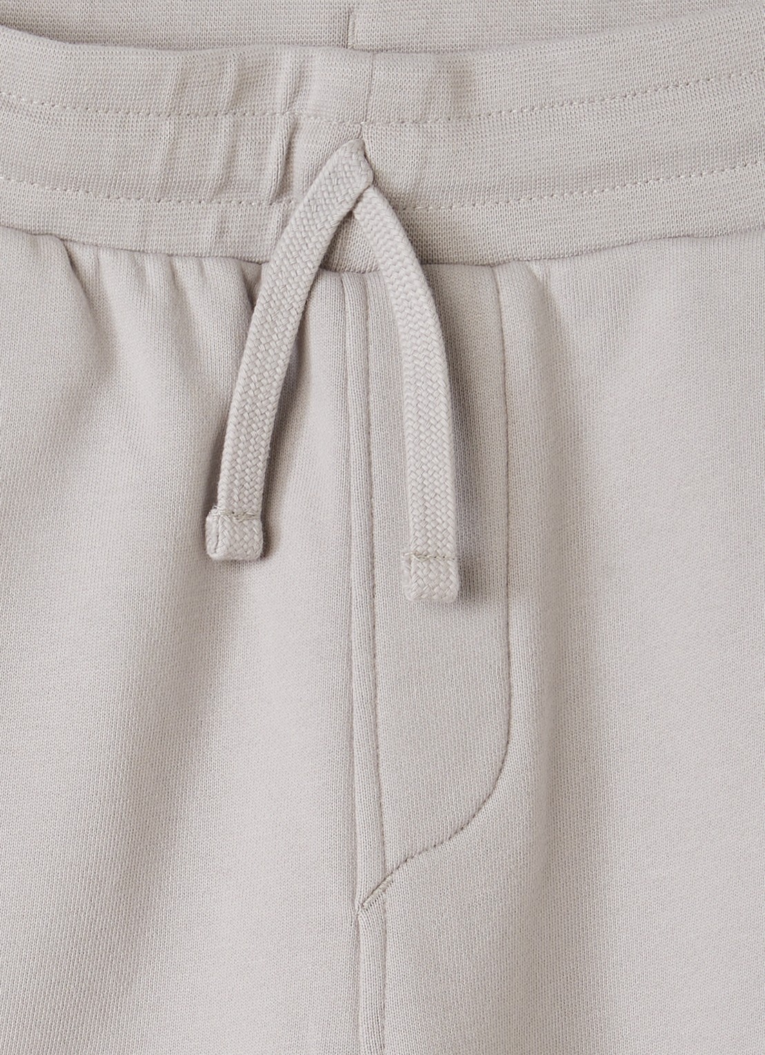 C.P. Company Loose fit korte joggingbroek met klepzak - detail grijs