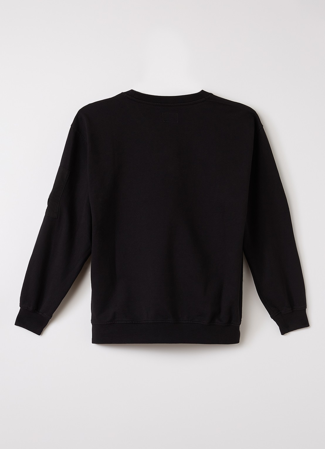 C.P. Company Sweater met logo en klepzak - voorkant 2 zwart