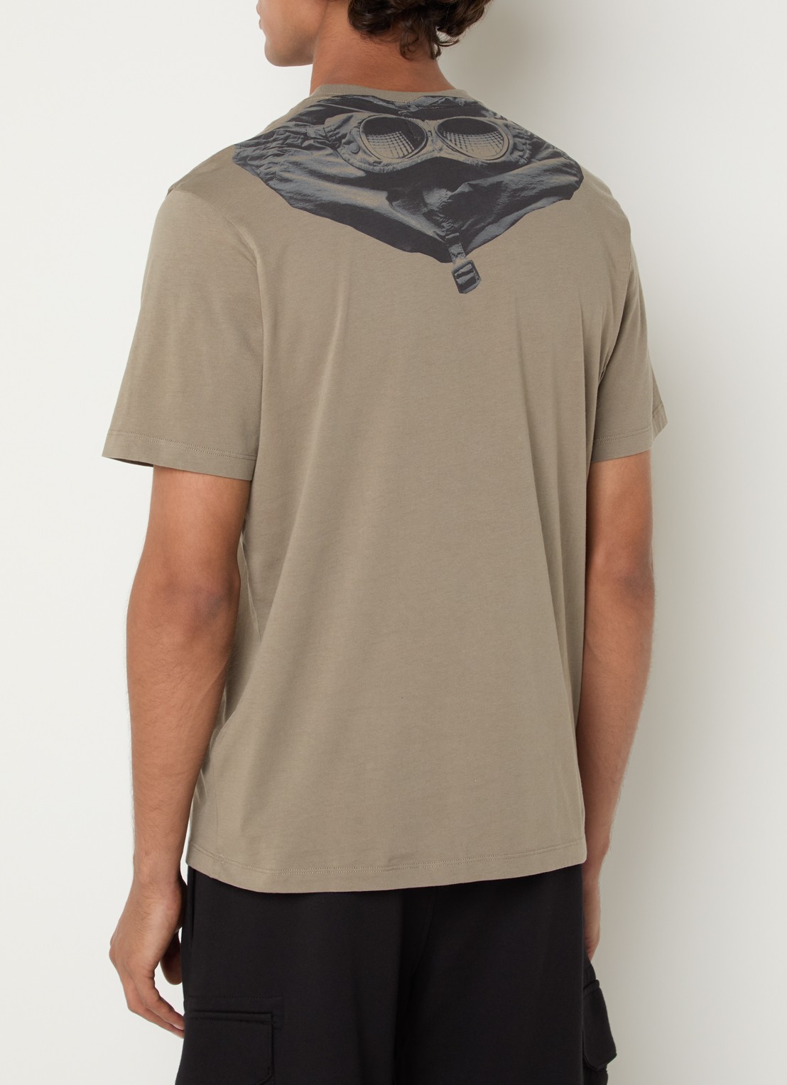C.P. Company T-shirt met logo- en backprint - detail 2 olijfgroen