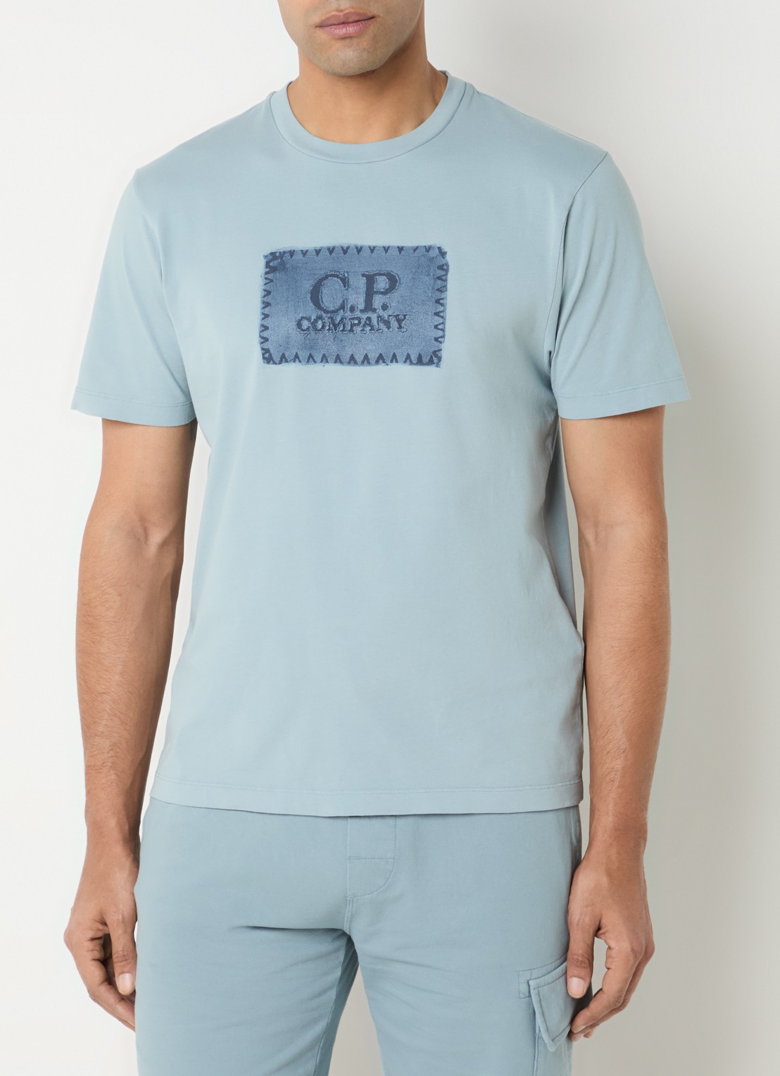C.P. Company T-shirt met logoprint - detail 4 blauwgrijs