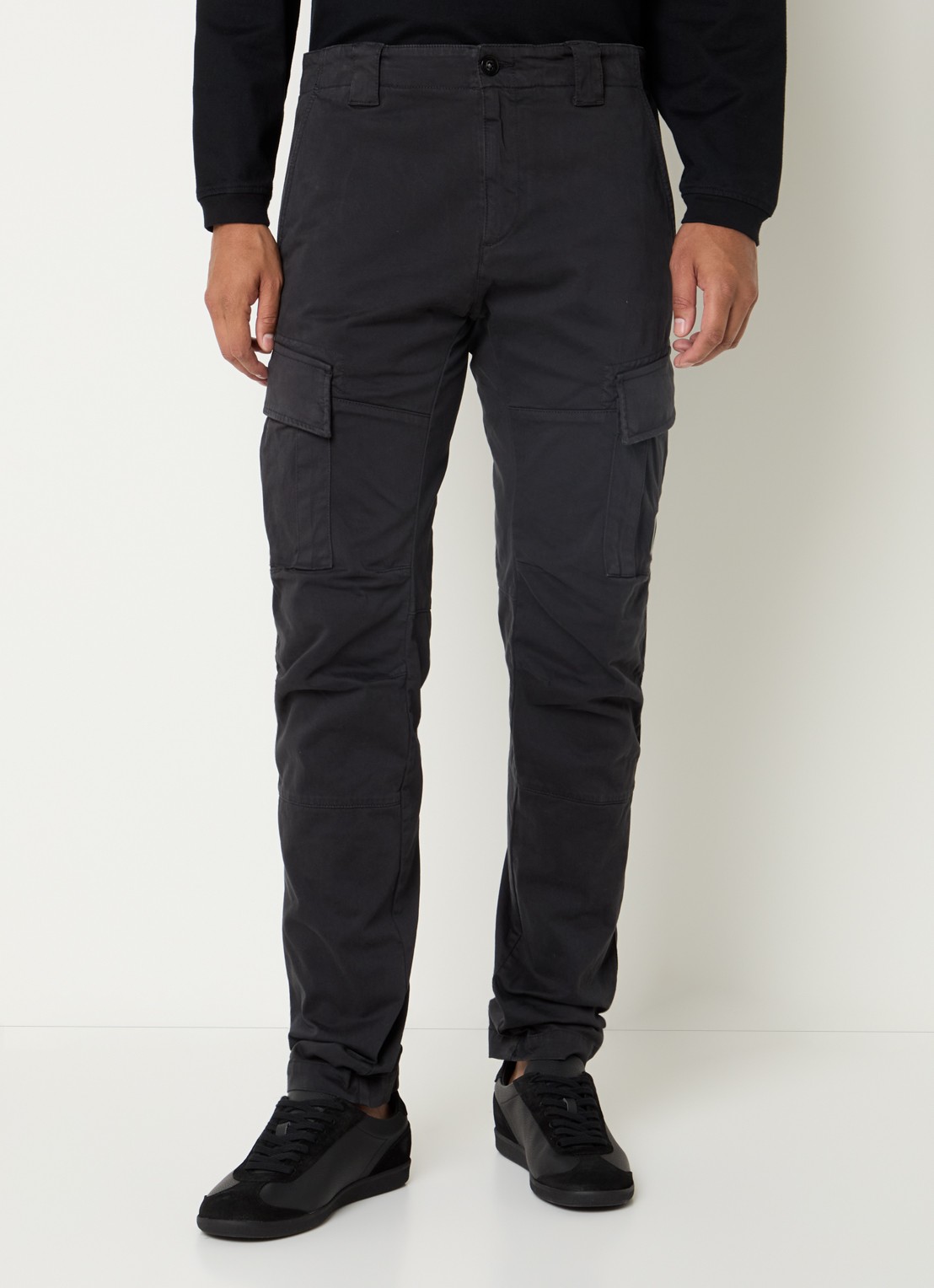 C.P. Company Tapered fit cargobroek met logo - detail 4 antraciet