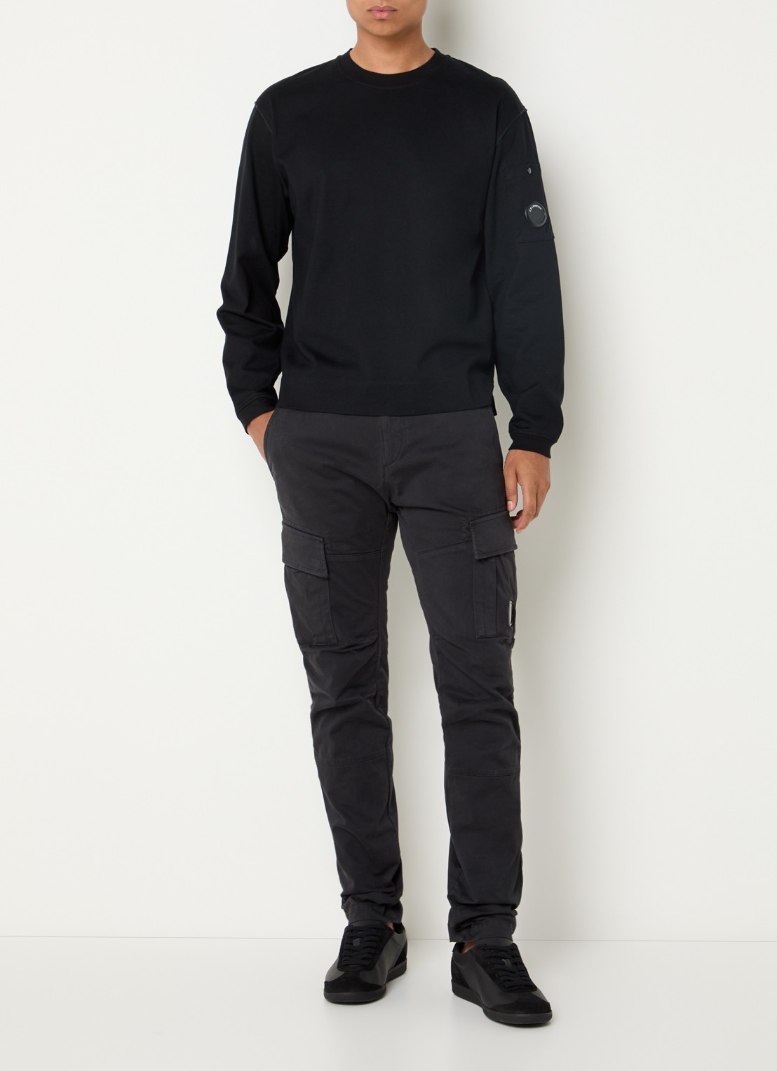 C.P. Company Tapered fit cargobroek met logo - voorkant 3 antraciet