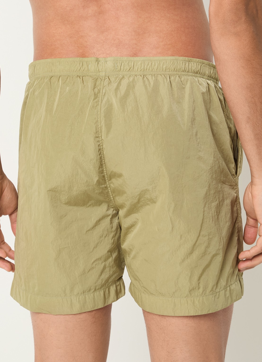 C.P. Company Zwemshorts met logo en steekzakken - achterkant mosgroen