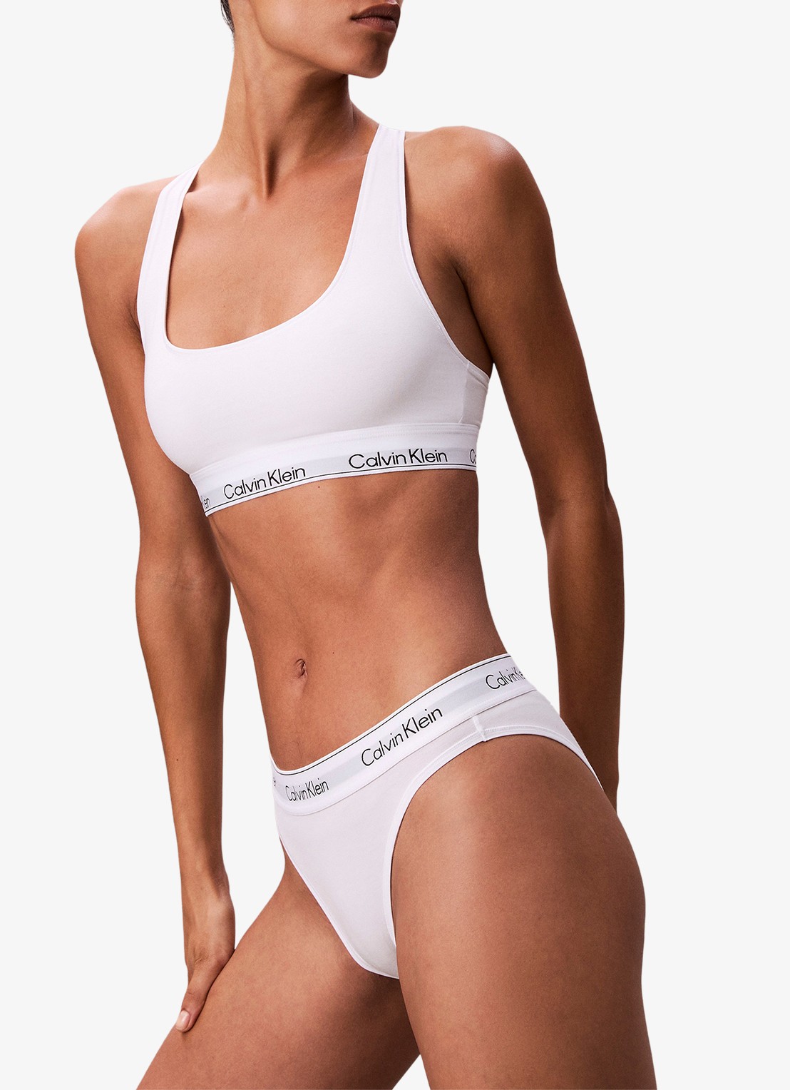 Calvin Klein Bralette met logoband - detail 6 wit