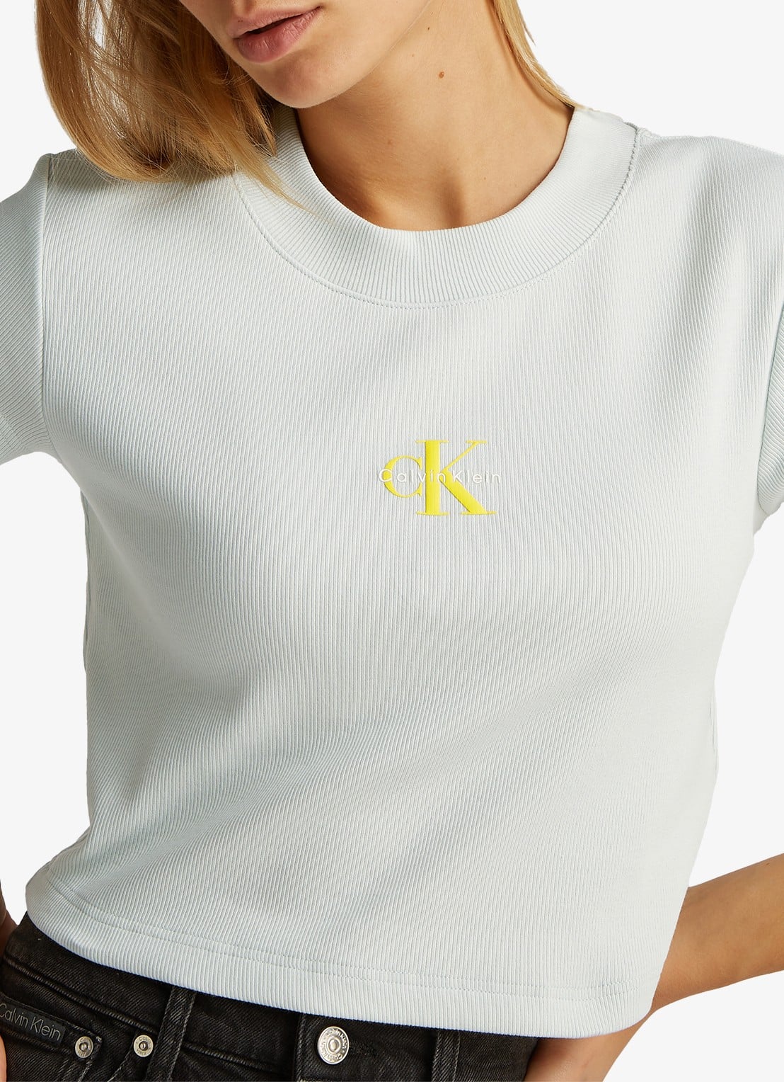 Calvin Klein Cropped T-shirt met logo - detail 3 mint