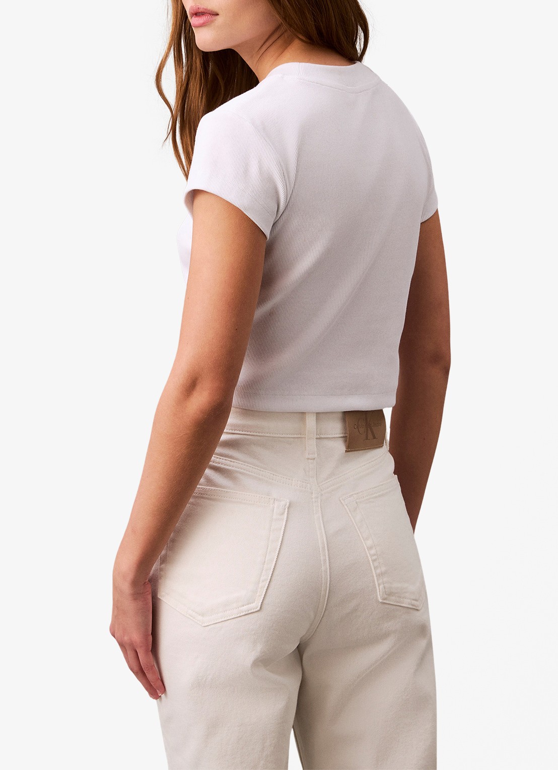 Calvin Klein Cropped T-shirt met logo - detail 5 gebroken wit