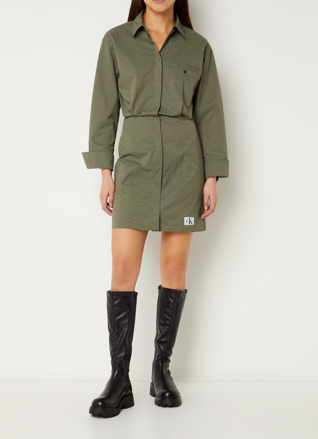 Calvin Klein Dusty mini blousejurk met logo - voorkant 4 legergroen