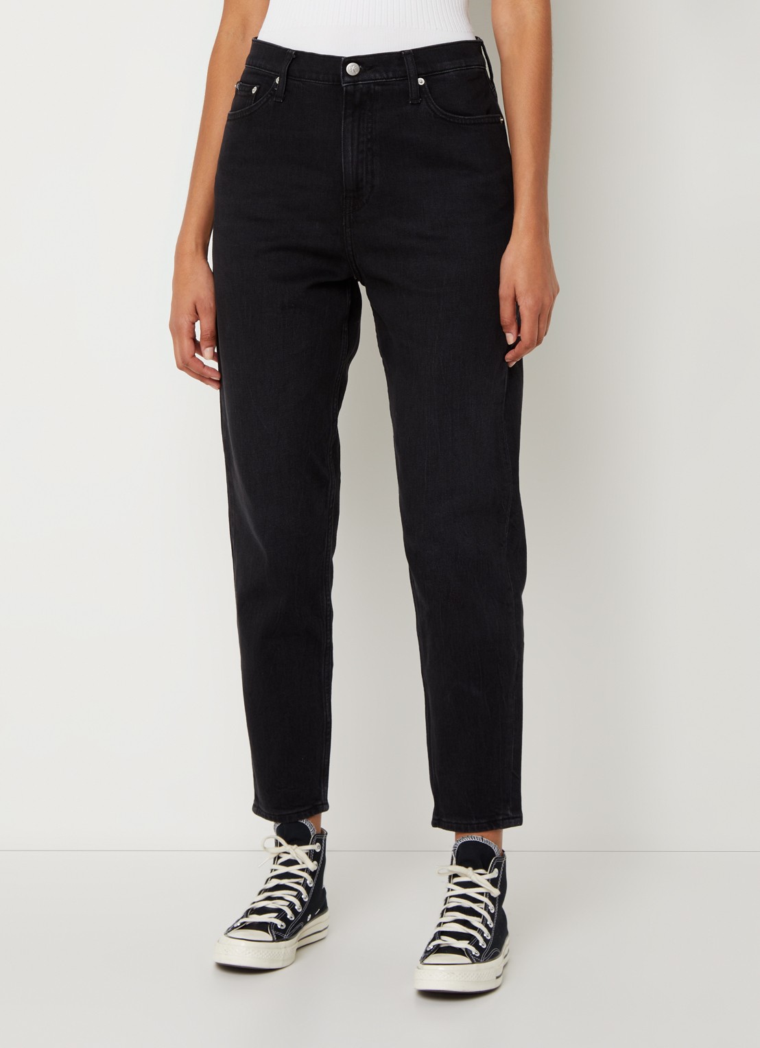 Calvin Klein High waist mom jeans met gekleurde wassing - detail 4 denim