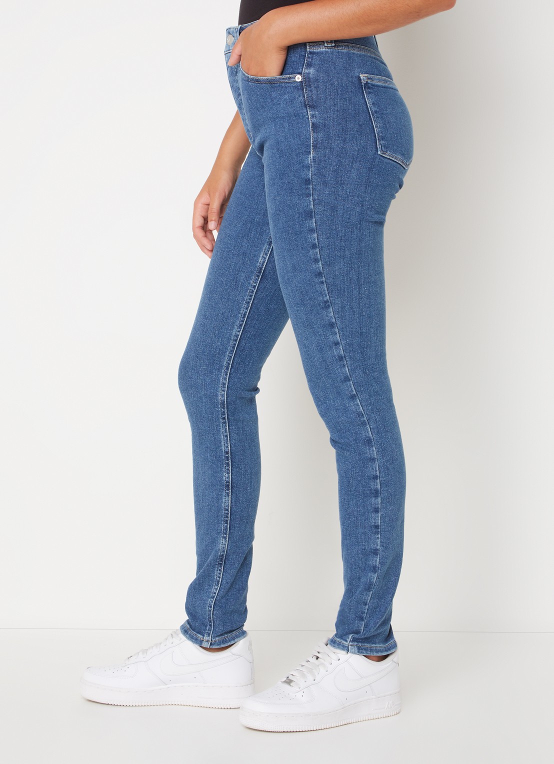 Calvin Klein High waist skinny jeans met medium wassing  - detail 2 denim