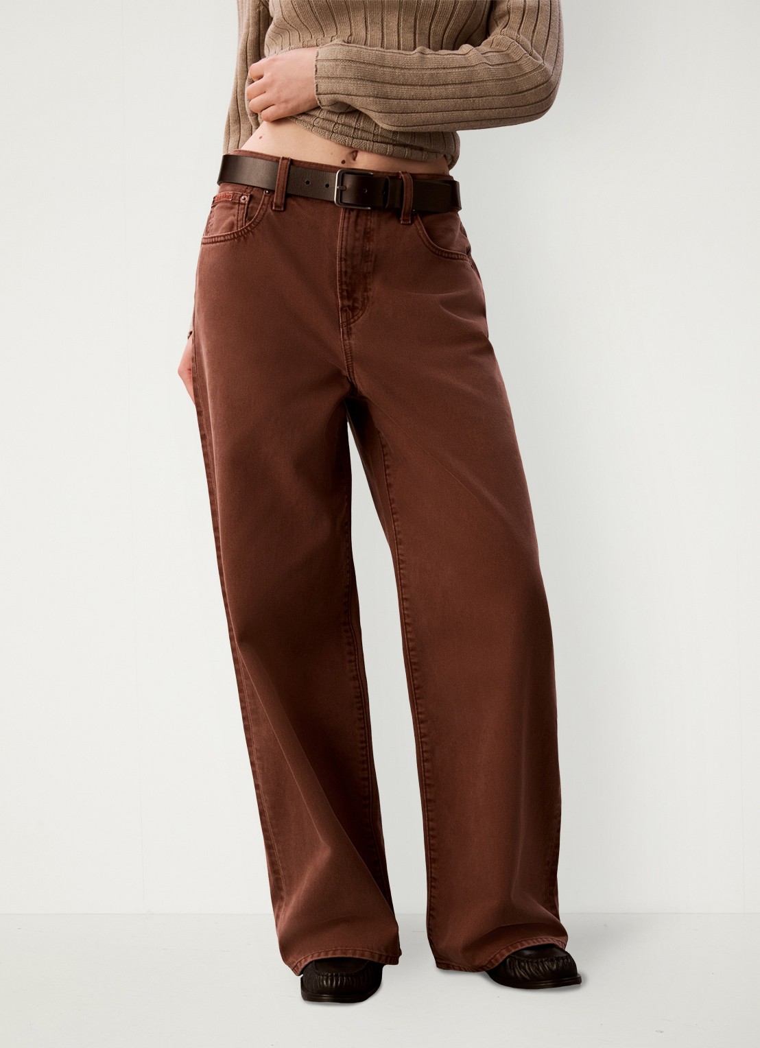 Calvin Klein High waist wide fit jeans met steekzakken - detail 4 kastanjebruin
