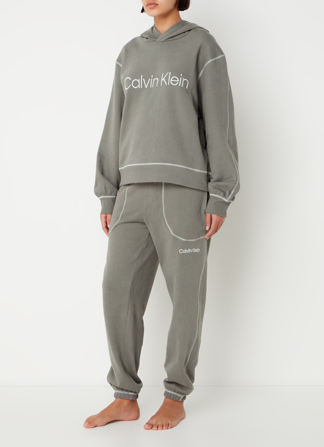 Calvin Klein Hoodie met logoborduring - voorkant 2 donkergrijs